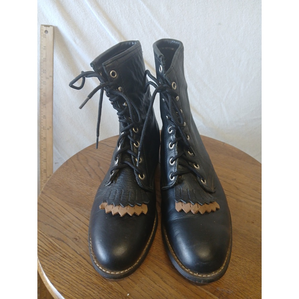 Laredo black lace up Roper kittie boots skze 9M fringe western Gothic